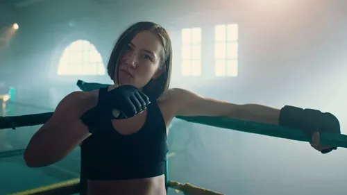 Bloc Party - The Girls Are Fighting